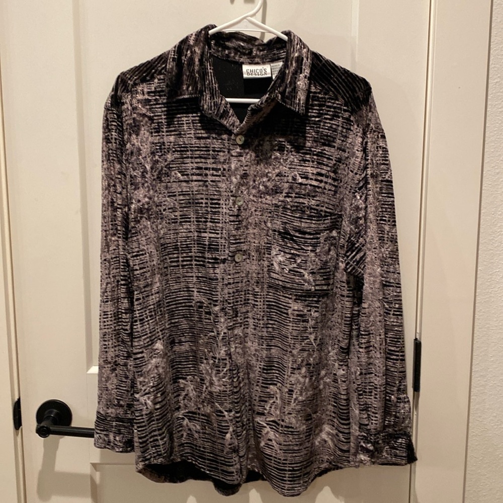 Chico’s Design Ladies Blazer/Blouse. Grey/Black Design. Velvet Feel.